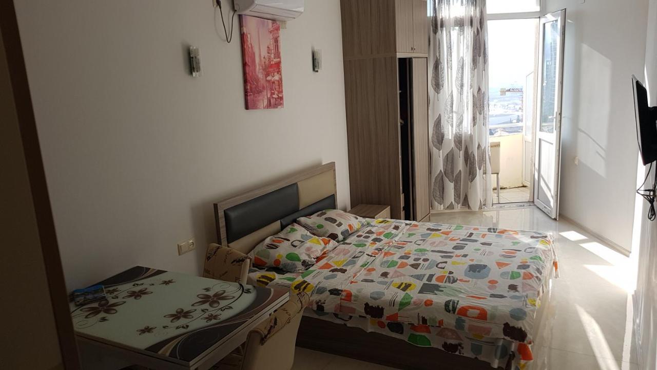 Sky-G Sea View Apartment Batumi Ngoại thất bức ảnh