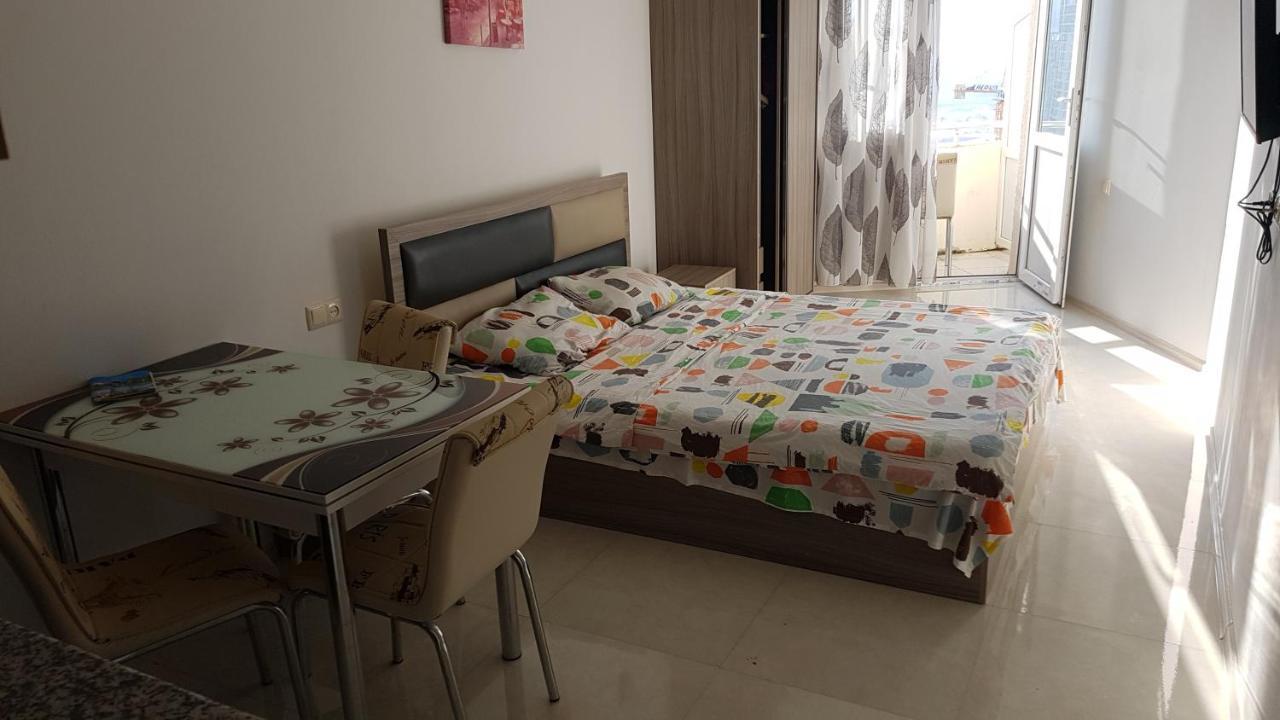 Sky-G Sea View Apartment Batumi Ngoại thất bức ảnh